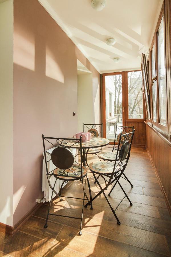 Apartment In Deribasovskay Street 20 Odesa Exterior photo